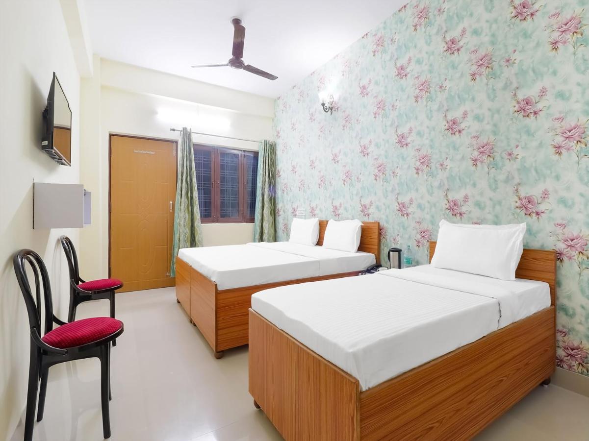 Oyo 84661 Lakshmi Home Stay Jhājra Exterior photo