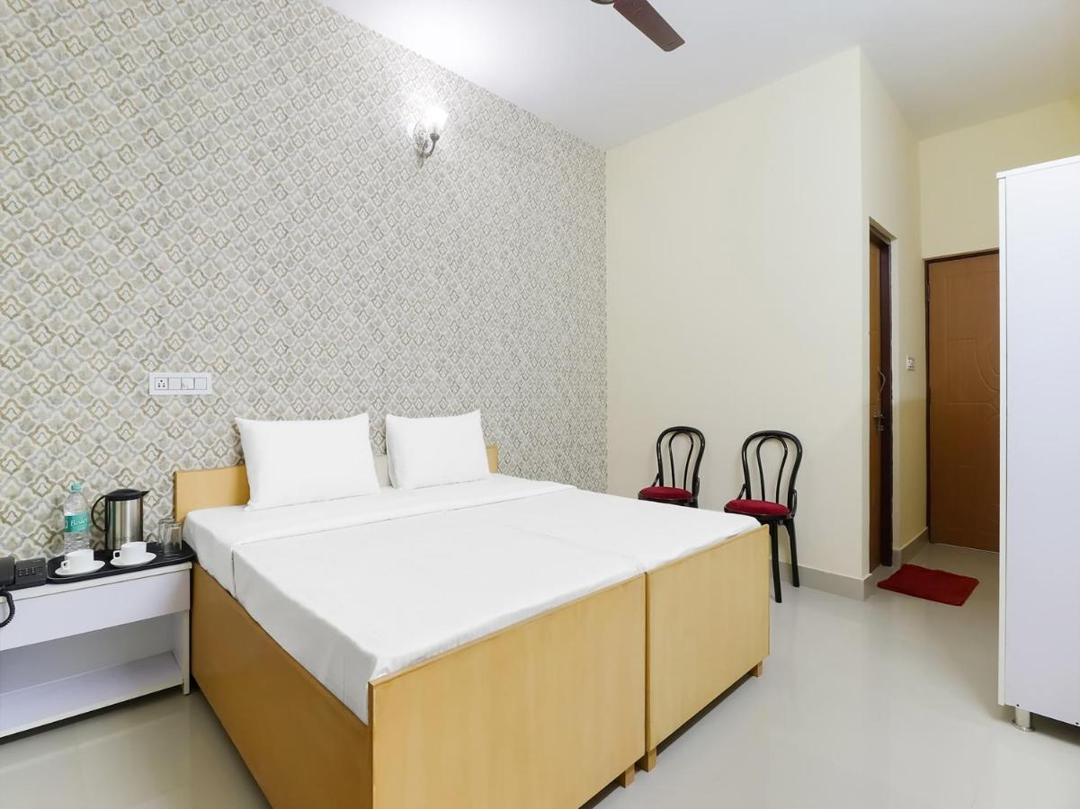 Oyo 84661 Lakshmi Home Stay Jhājra Exterior photo