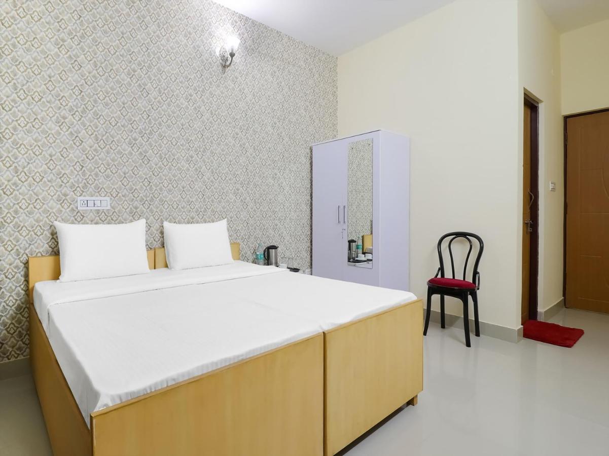 Oyo 84661 Lakshmi Home Stay Jhājra Exterior photo